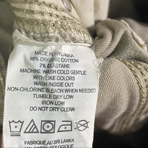 prAna Organic Cotton Khaki Cargo Outdoor Hiking Camping Shorts Women Sz 30W X 9L - Picture 16 of 16